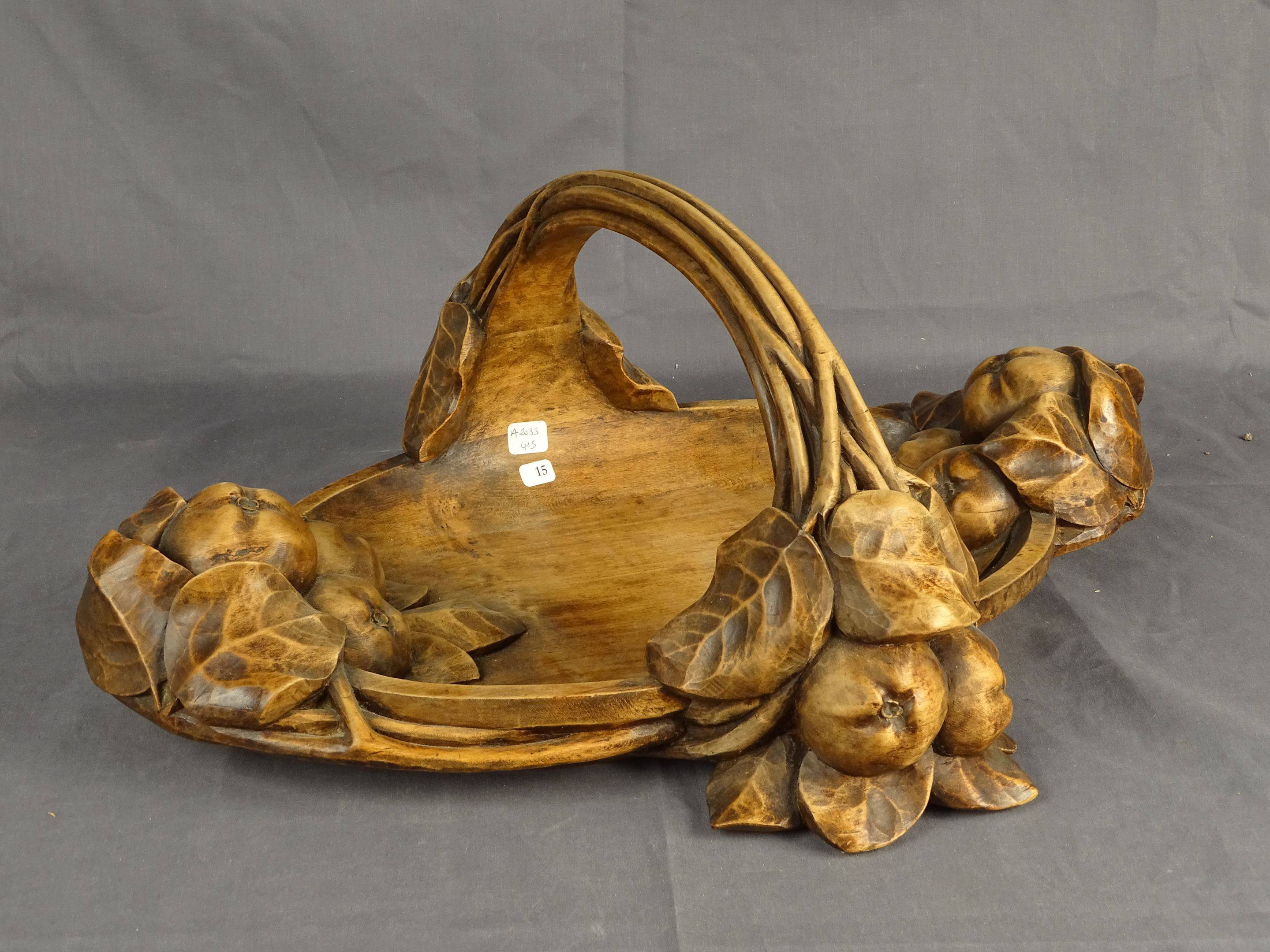 LE MEUR Yves (Xxe Sicèle) Coupe à anses en bois mouluré et sculpté de...