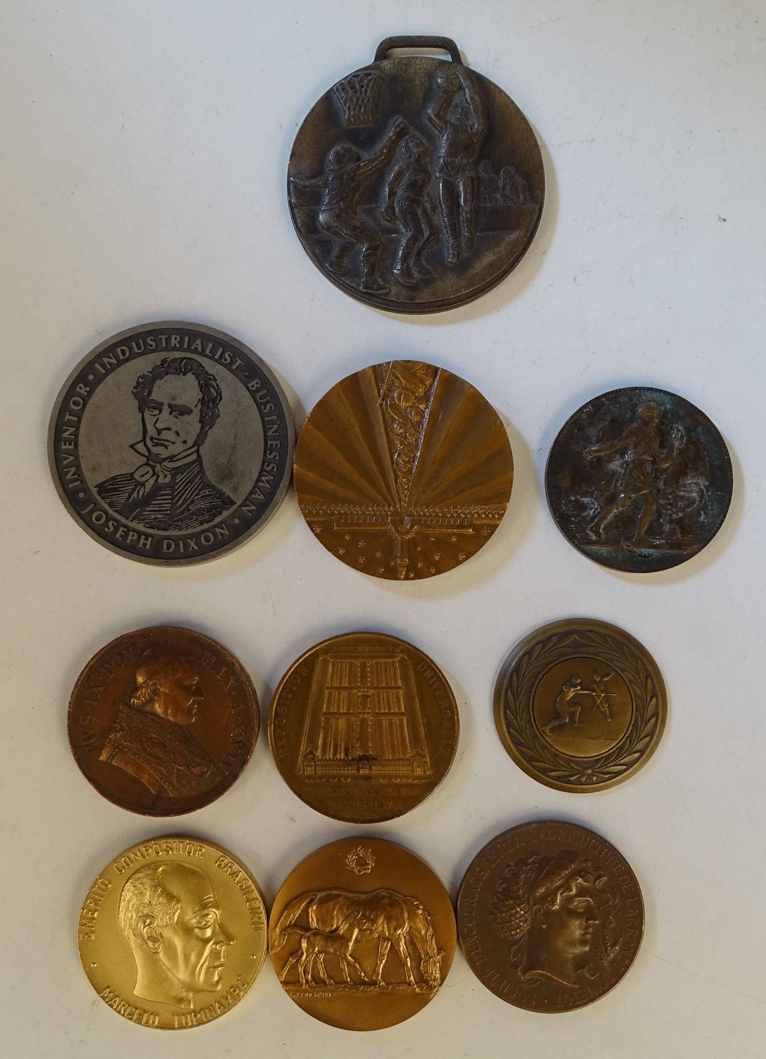 Lot De 10 Médailles Anciennes Dont émaillées – France Métal