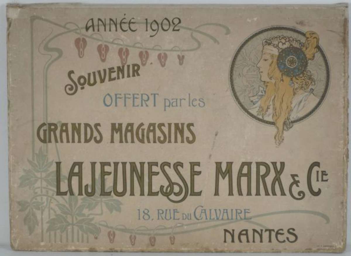 CENDRE-LESSIVE SAINT-MARC : Bandeau en tôle lithographiée et embossée. Imp  G.De Andreis. 39,9 x 12,9cm., Vente aux enchères : Estampes - Affiches -  Gravure - Lithographie - Eauforte