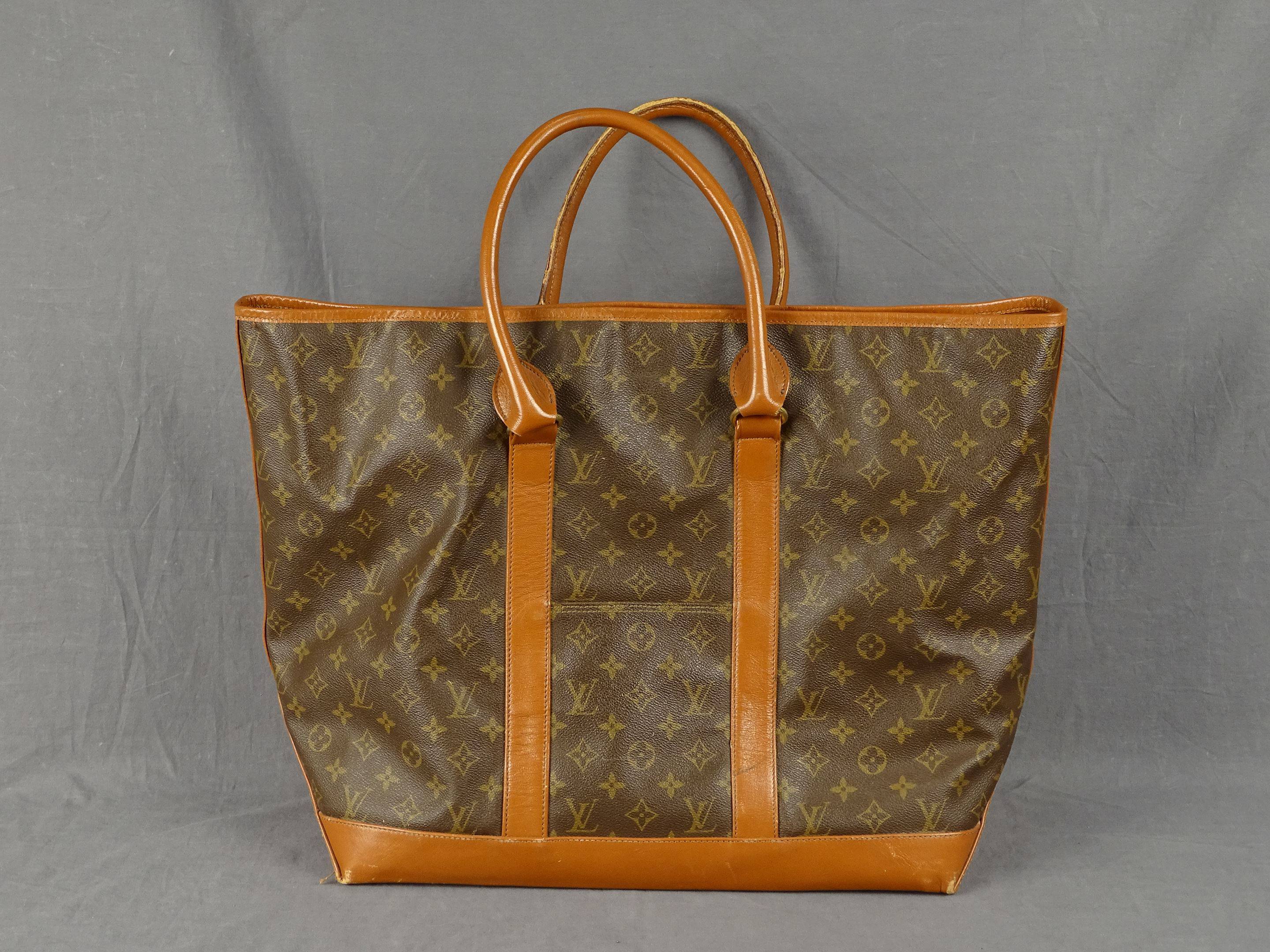 Sac de week end Louis Vuitton Sac de chasse en toile monogram cuir naturel, Gold Louis Vuitton Monogram Mat Stockton Tote Bag