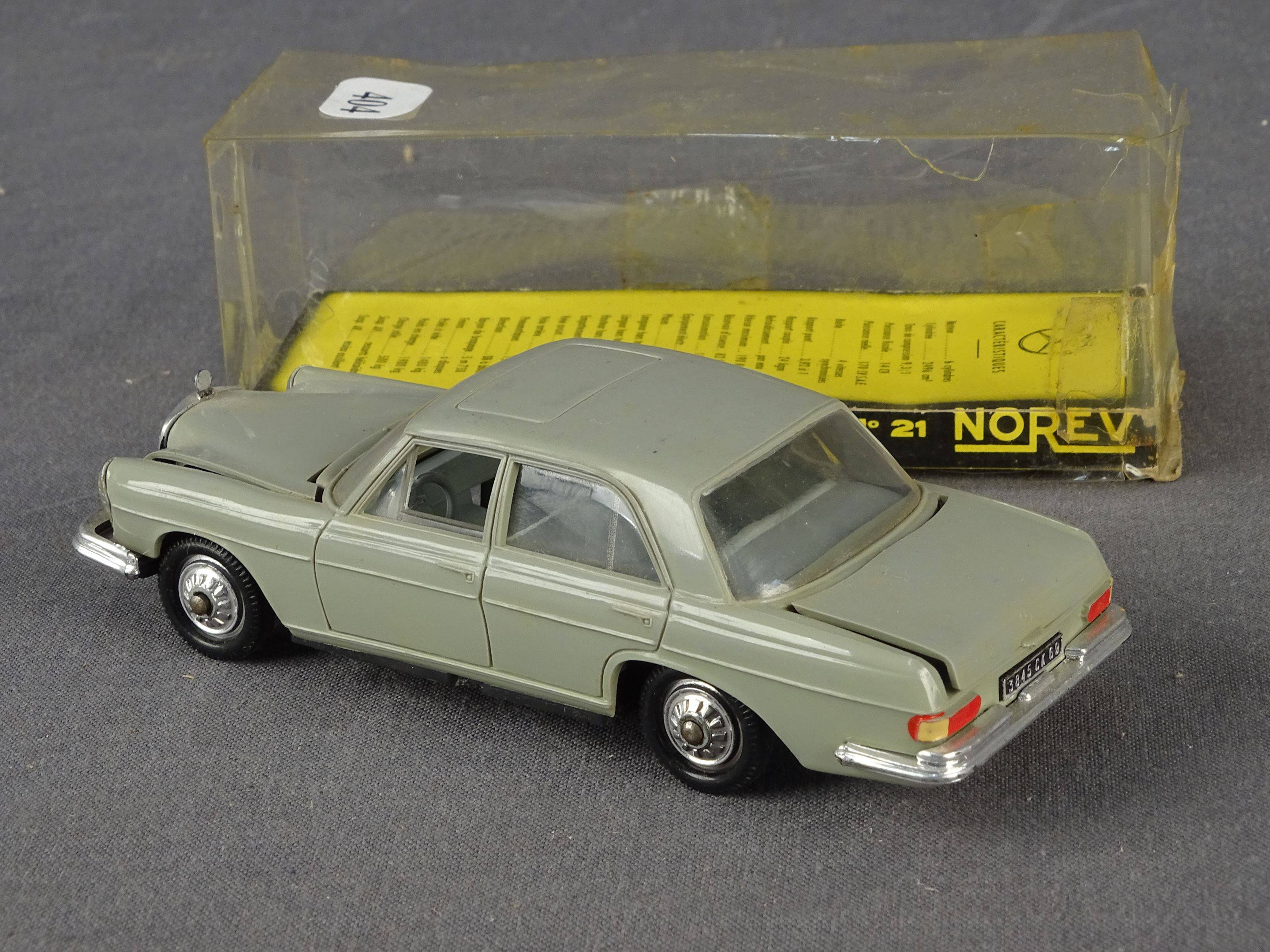 Norev ancien Mercedes 250 se couleur grise tres bel tat en