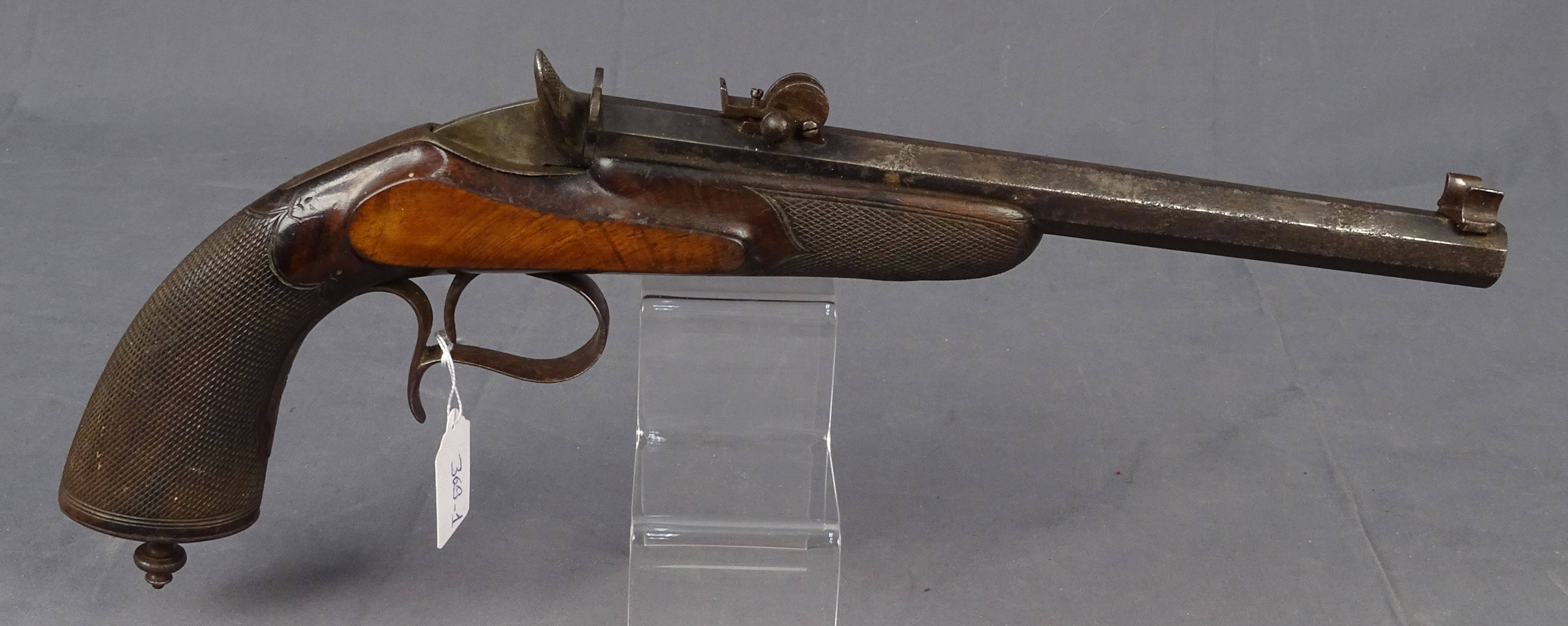 Trophée de chasse porte fusil avec tête de biche (accident à une oreille),  très bel état, Vente aux enchères : Militaria - Armes - Souvenirs  historiques