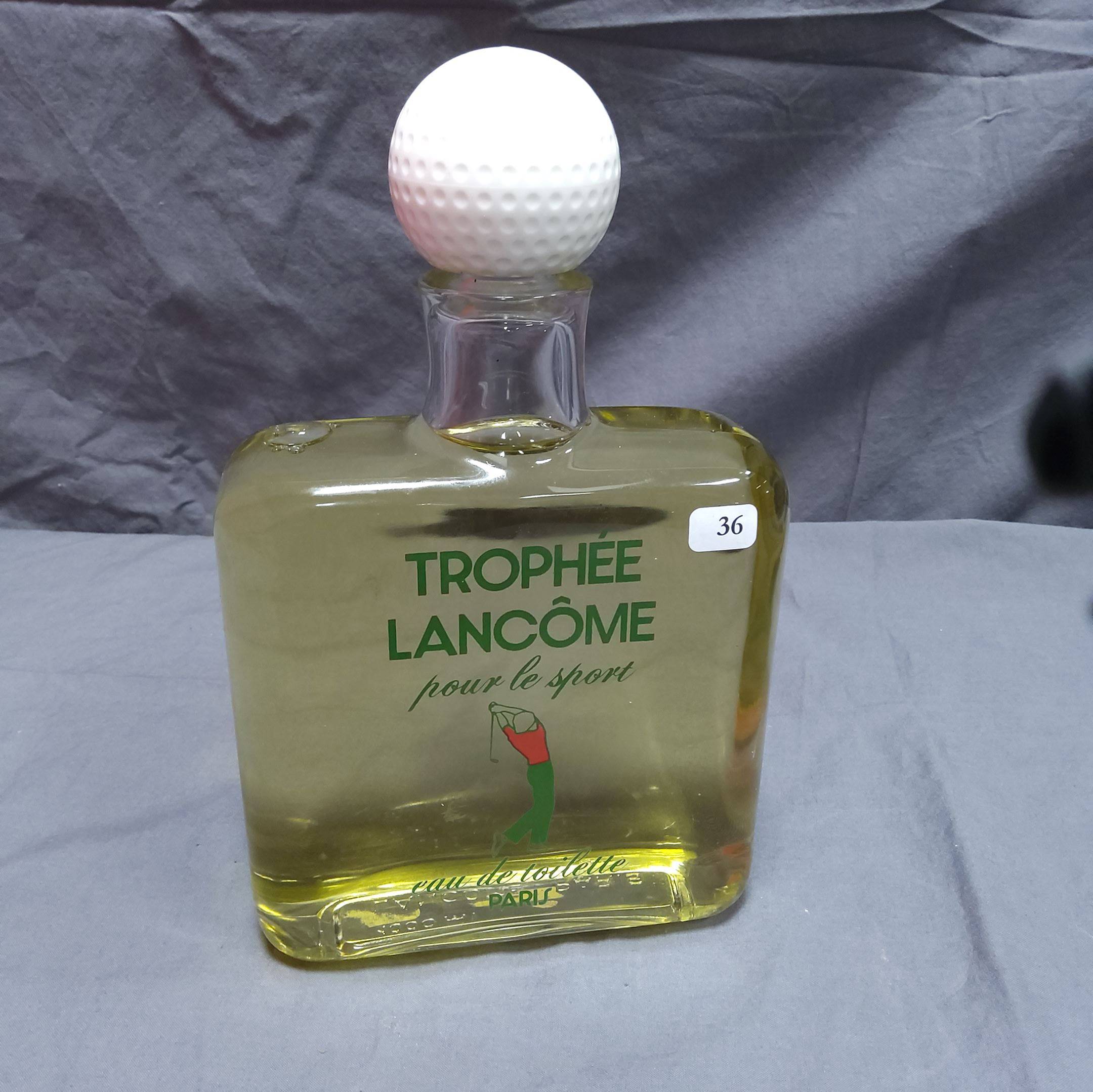 LANCOME Trophée pour le sport eau de toilette Flacon factice géant