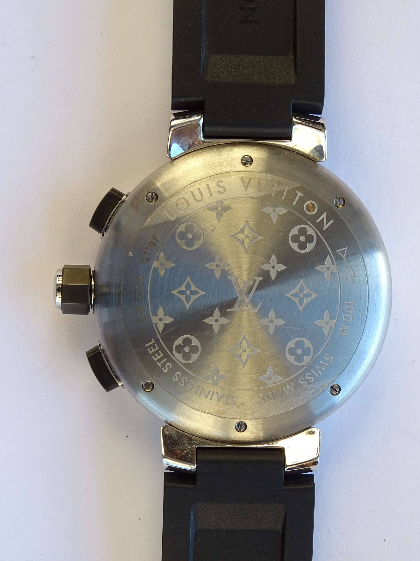 LOUIS VUITTON - Montre bracelet chronographe Tambour In Black GMT, le boîtier rond en acier ...