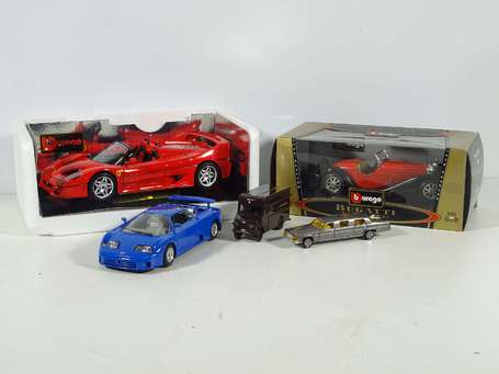 Lot de diverses voitures dont bugatti en 1/24 