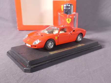 Coffret ferrari  250 le Mans - avec flacon de 