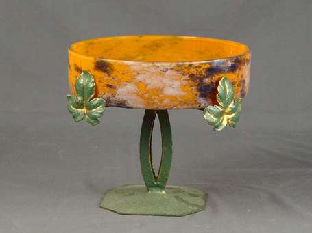 Coupe en verre arlequin orangé, la monture en 