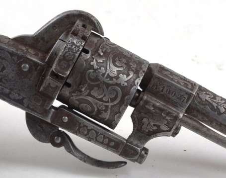 Pistolet Lefaucheur Paris, signé LF n° 10027, 19 