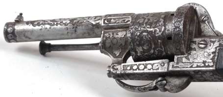 Pistolet Lefaucheur Paris, signé LF n° 10027, 19 