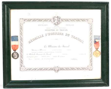 encadrements  x2 ,Diplôme d' honneur encadré , 