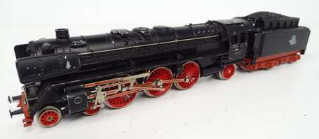 Marklin Ho , loco 231    01001 et son tender ,  