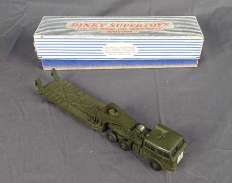 Dinky toys militaire - Berliet porte char , réf. 