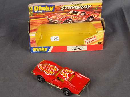 Dinky Toys gb - Corvette Stingray , réf. 206 en 