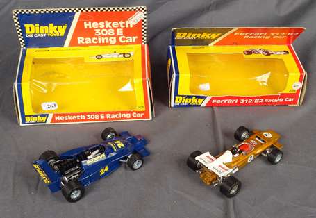 Dinky Toys gb - Lot de 2 voitures de courses , 