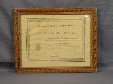 Diplôme de la ,médaille commémorative de Haute 