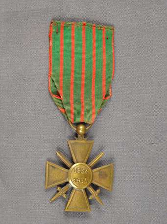 Mil - Croix de guerre 14/17, avec une étoile, bel 