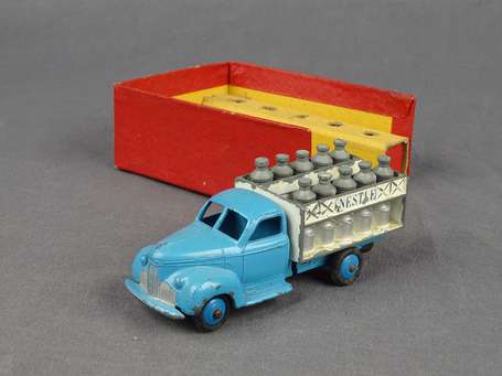 Dinky toys France - Studebeker laitier 