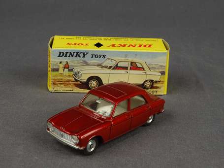 Dinky toys France- Peugeot 204 couleur rouge 