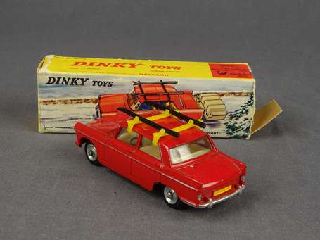 Dinky toys France- Peugeot 404 avec remorque (deux