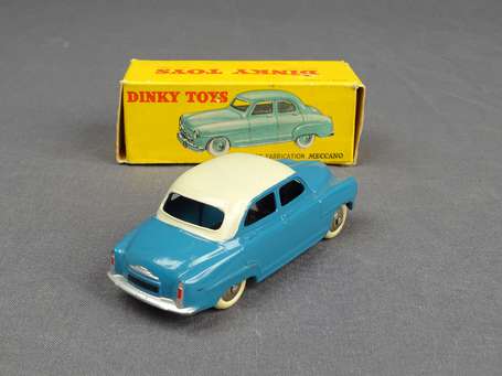 Dinky toys France- Simca  9 aronde , couleur bleue