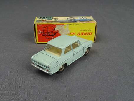 Dinky toys France- Opel kadet, couleur bleue ciel,