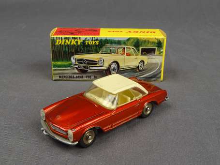 Dinky toys France- Mercedes 230 sl , couleur rouge