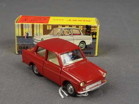 Dinky toys France- Daf, couleur bordeaux, neuf en 