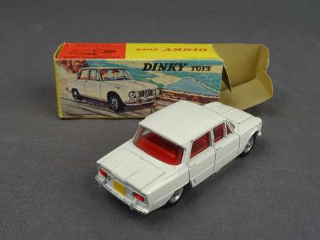 Dinky toys France- Alfa Romeo Guilia TI , blanche 