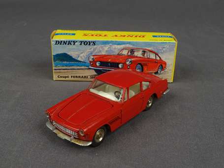 Dinky toys France- Ferrari 250 GT, couleur rouge 