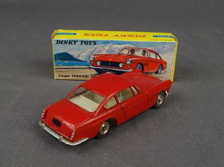 Dinky toys France- Ferrari 250 GT, couleur rouge 