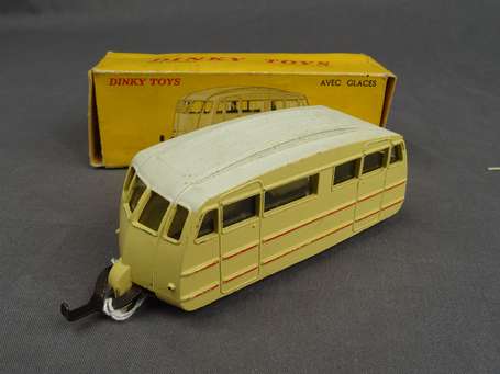 Dinky toys France- Caravanne HENON, bel état 