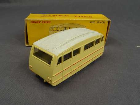 Dinky toys France- Caravanne HENON, bel état 