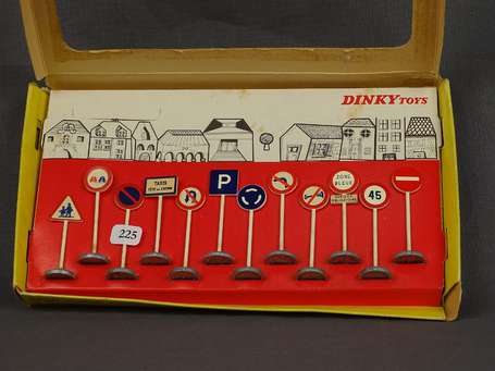 Dinky toys France- Panneaux de signalisation , ref