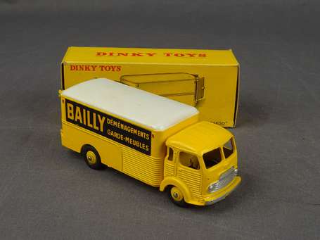 Dinky toys France- Simca 