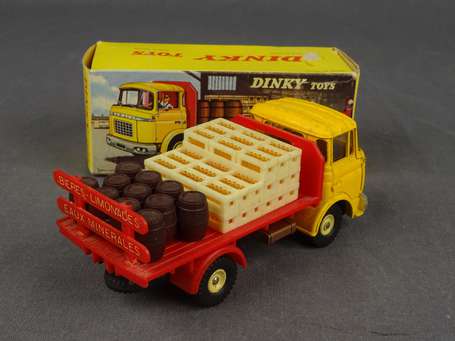 Dinky toys France- Berliet gak , brasseur, avec 