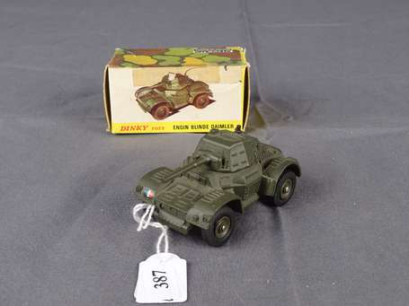Dinky toys militaire France- Daimler, neuf en 