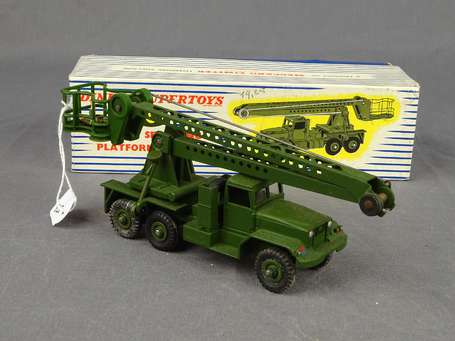 Dinky toys militaire GB- Missile servicing 
