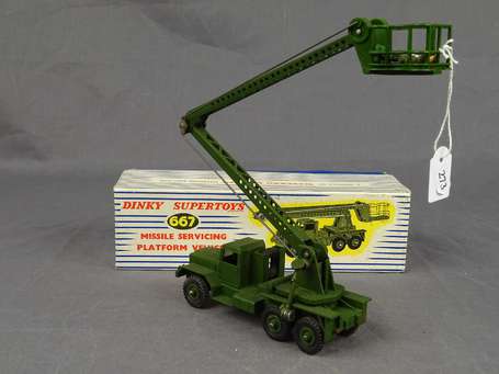 Dinky toys militaire GB- Missile servicing 