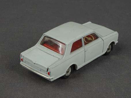 Dinky toys GB- Vauxall viva, neuf sans boite 