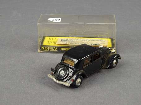 Norev - Citroen 11 ch 1936, couleur noire, neuf en