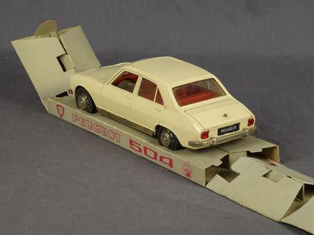 Joustra - Peugeot 504, couleur blanche, jouet à 