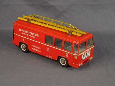 Joustra - Camion berliet tôlé Pompier, avec 