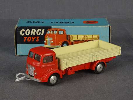 Corgi - Commer 