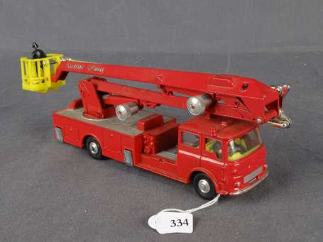 Corgi - Camion Bedford pompier , état neuf 