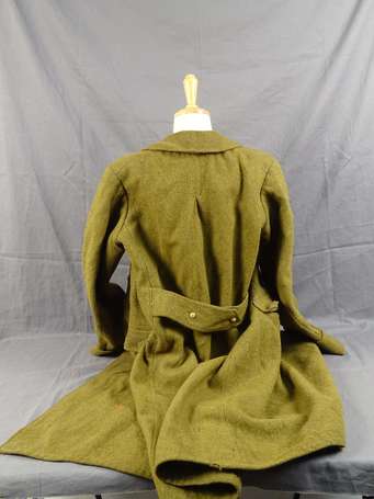 1GM - Capote manteau, en tissu moutarde troupe, 