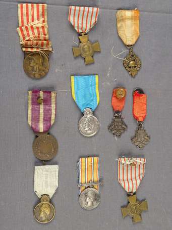 Civ - Lot médailles diverses dont militaire dans 