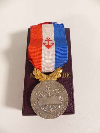 civ - Médaille du courage et dévouement - marine 