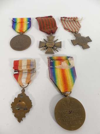 Mil  - 5 médailles 14/18 - croix de guerre 14/18 