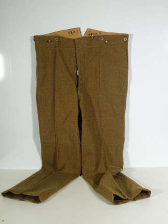 14/18 - Pantalon droit colonial en laine moutarde 