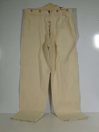 14/18 - Pantalon bourgeron - marquage de fabricant